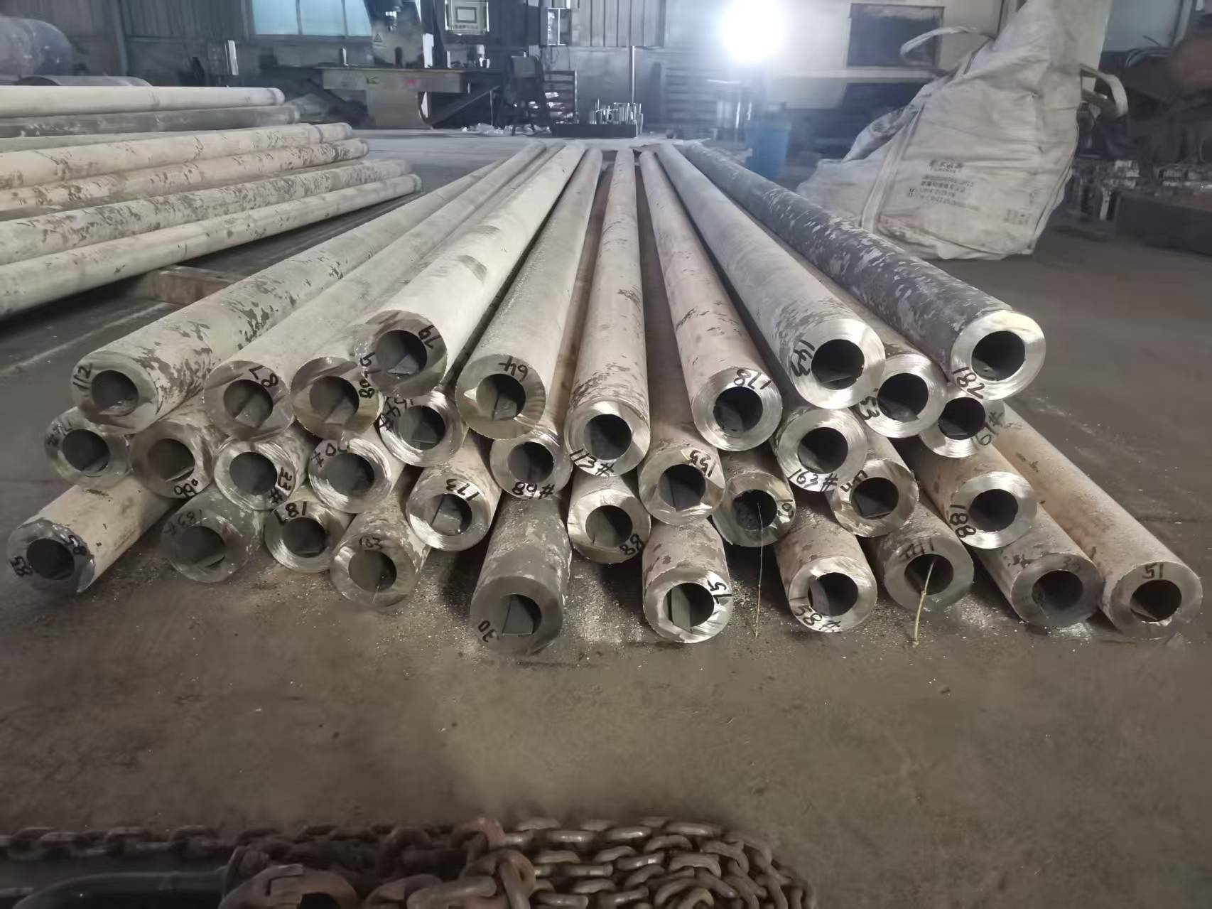 TUBES
